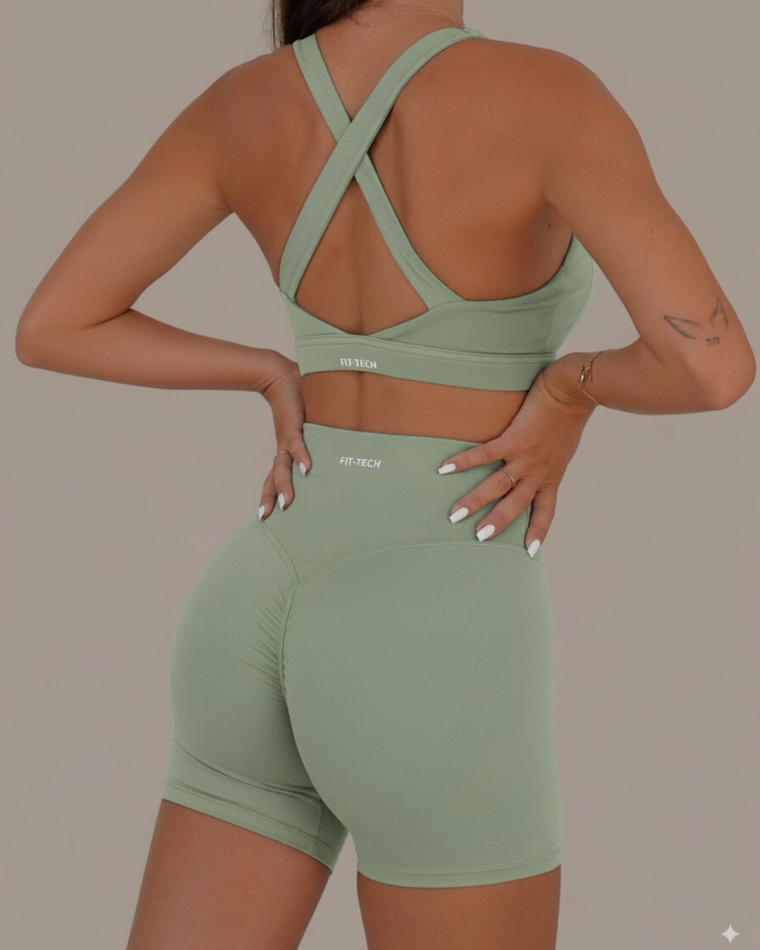 Core Shorts - Mocha
